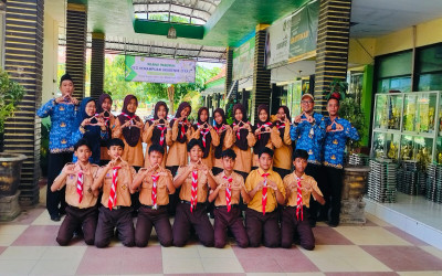 Tingkatkan Standar Kesehatan Sekolah, Tim Gabungan Dinkes dan Puskesmas Pandian Bina Kader Kesehatan MTsN 1 Sumenep